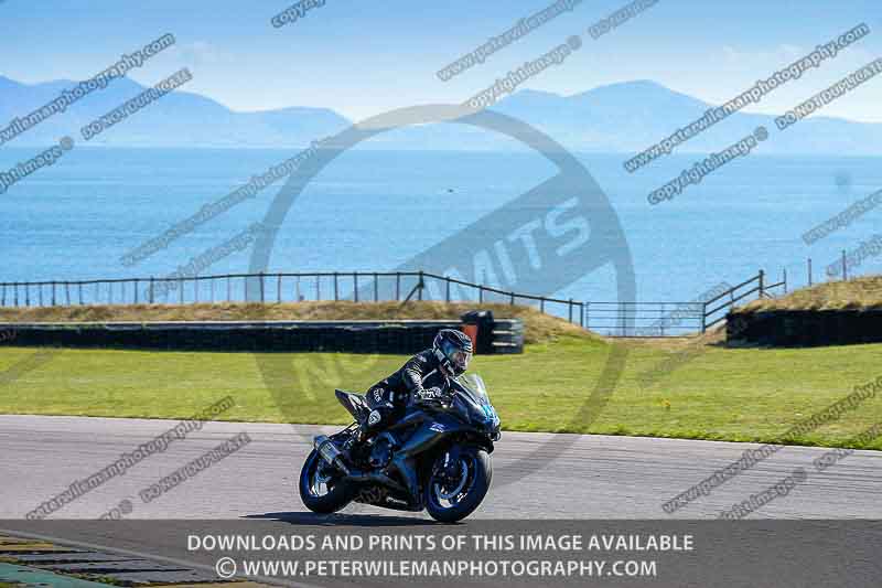 anglesey no limits trackday;anglesey photographs;anglesey trackday photographs;enduro digital images;event digital images;eventdigitalimages;no limits trackdays;peter wileman photography;racing digital images;trac mon;trackday digital images;trackday photos;ty croes